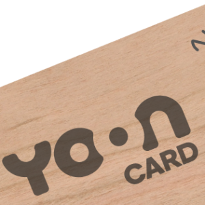 Carte personnalisée en bois